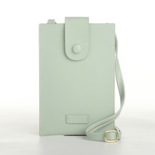 Female bag, cross-bodi, on the magnet, the color is green