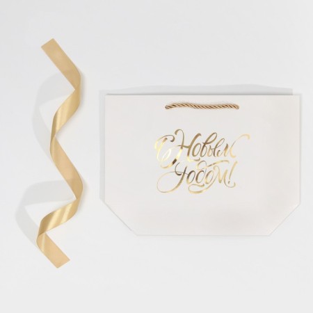 Gift package "White Snow", 19 x 20 x 9 cm, new year-4