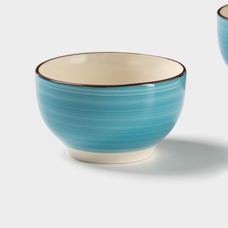 Set of dishes "Breeze" 6 before: 2 circles, 2 salad bowls, 2 plates-6