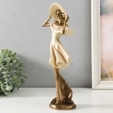Polystone souvenir "Girl in a wide -brimmed hat. Wind" Sand with bronze 12.5x9.5x31 cm-3