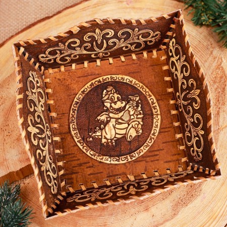 Plate "Dragon", square, birch bark-2