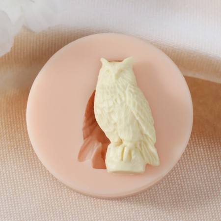 Mold Silicon "Owl on Stone" 4x2x1.1 cm