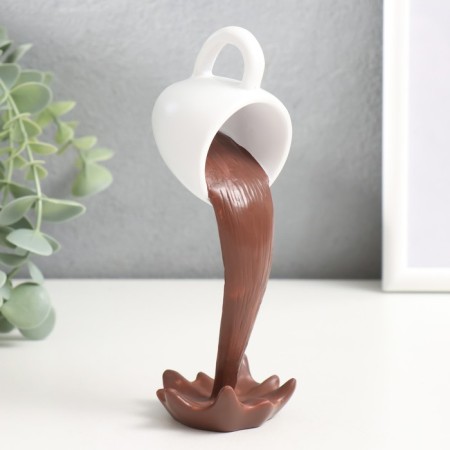 Polystone souvenir "White cup of coffee with milk - spray" 15x5x8 cm-1
