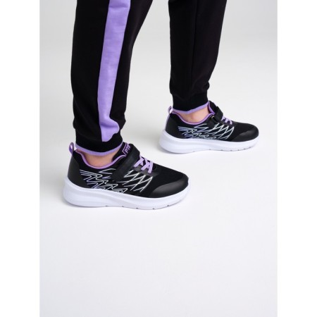 Sneakers for girls, size 37