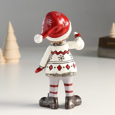 Polystone souvenir "Baby in a winter sweater and cap, with a New Year's ball" 9x5.5x17 cm-2