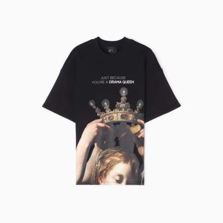 T -shirt Mist Queen, p. 50, black