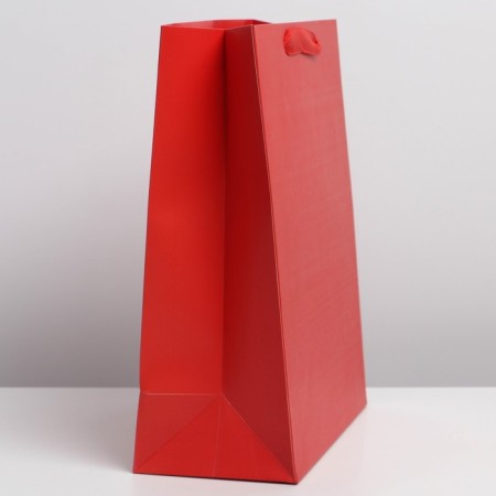Gift package laminated, packaging, “red”, l 31 x 40 x 11.5 cm-1