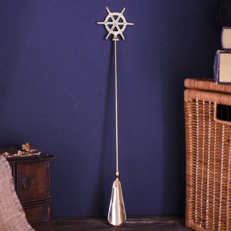 Spoon for shoes "helm" 53x9.5x1.2 cm