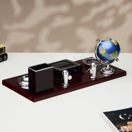 Table 7V1 set (block d/papers, sub-/print, little things, pencil, clock, visit, globe)-2