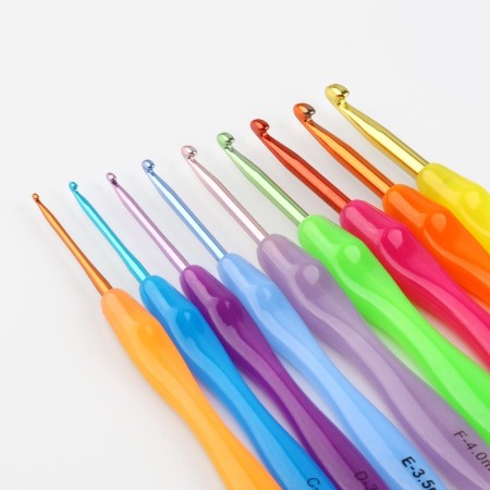 A set of hooks for knitting, d = 2-6 mm, 17 cm, 9 pcs, color colorful color-3