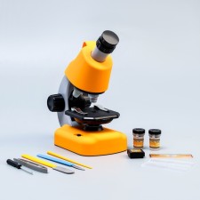 Microscope 