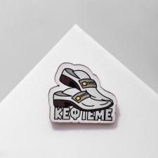 Brooch wooden 