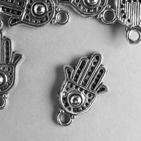 Decor Metal for creativity "Hand of Fatima" silver 6585 1.8x1.1 cm