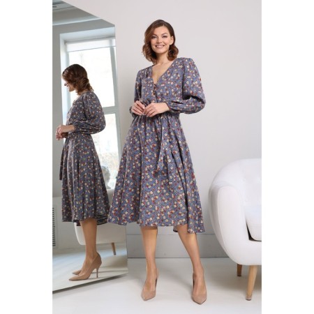 Women's dress, size 44