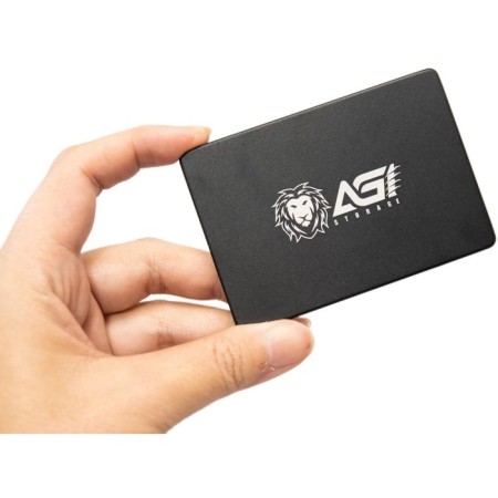 SSD AGI 2.5 "256 GB SATA III AGI256G06AI138-15
