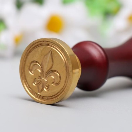 Printing for wax with a wooden handle "Heraldic Lilia" 9x2.5x2.5 cm-3