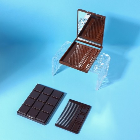 Folding mirror "Chocolate miracle", with a comb, 8.5 × 6 cm, color mix-1