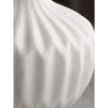 VAZA table "Shar", h = 16 cm, white color, ceramics, 1 variety, Iran-4