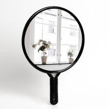 Mirror with a handle, D mirror surface 24 cm, black color