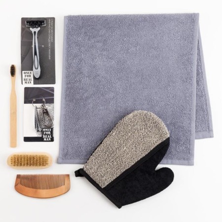 Gift set "man No. 1" towel and accessories-1