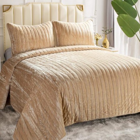The set with the "Theon" cover, size 240x260 cm, 50x70 cm - 2 pcs, cream color-2