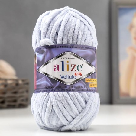 Yarn "Velluto" 100% micropoliester 68m/100g (416 St. Series)