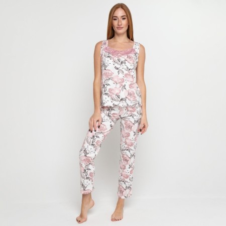 Female homemade set (T -shirt/pants), dairy color, size 52