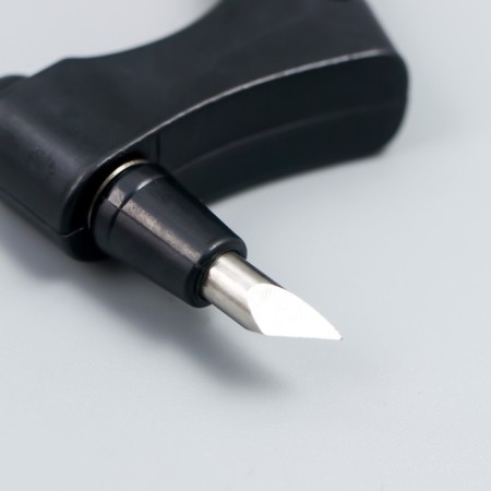 The knife is universal, rotates by 360 ° C with a blade (felt, foamiran, polym. Glin) 45 ° 17x4x1 cm 71191-2