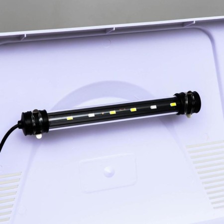 The Seastar HX-320F Aquarium includes: LED lamp, filter, 18 l, white-6