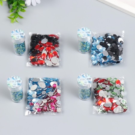 Decor "Semiobusins ​​and rhinestones. Gradient blue-gold" d = 4 mm 10g 200 pcs 5x2.5 cm mix