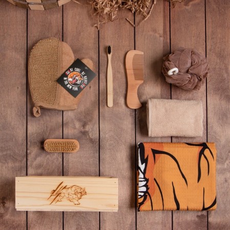 Tiger Gift Ethel Set, 70x146cm towel and accessories-1