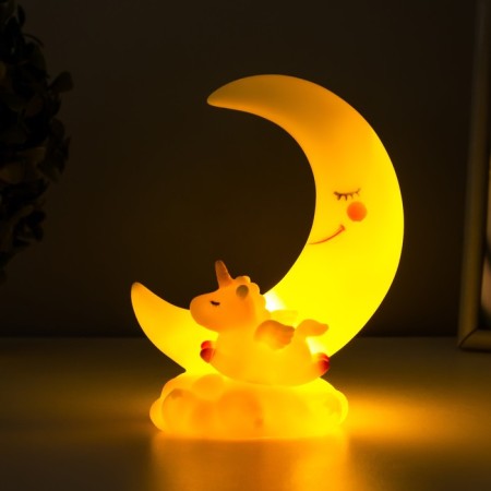 The nightlight "Moon and unicorn" LED from batteries yellow 5.5x10x14 cm Risalux-2