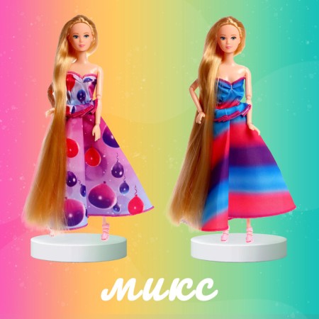 Model-model "Christina" in a magnificent dress, mix-3
