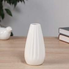VAZA Ceramics Table 