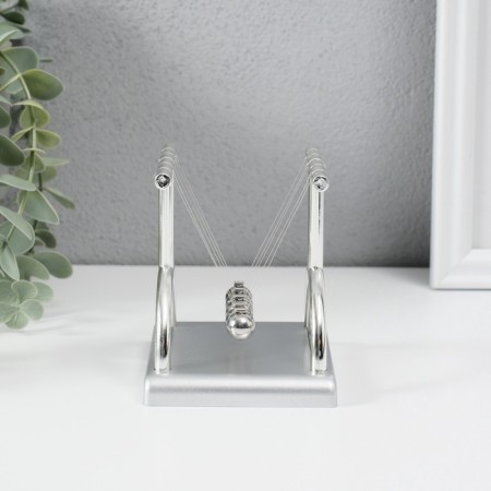 Newtonian pendulum "balls" silver 9x9x8 cm-3