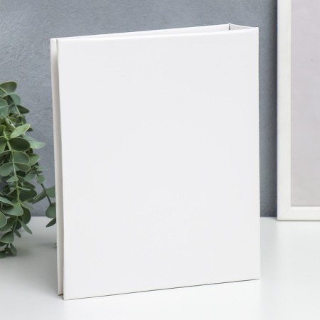 Photo album in 100 photos 15x21 cm. "White classic"-1