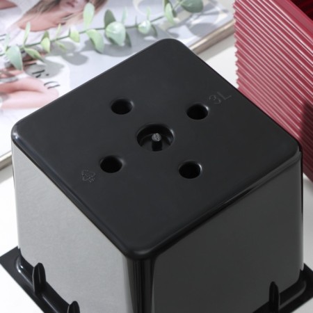 Kashpo with the insert "Style", 3 l, the color is dark cherry-4