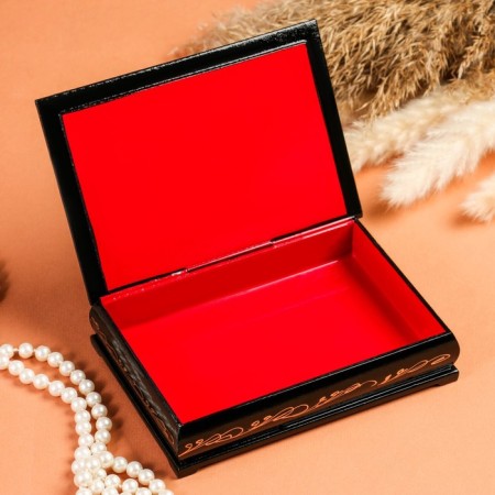 Zhostovo box, 11 × 16 cm, lacquer miniature-1