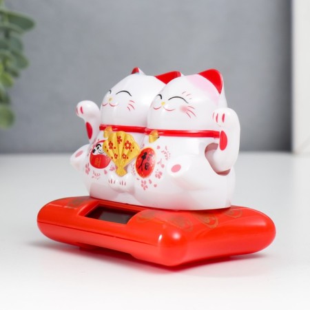 Plastic pendulum from the solar battery "Two cats manki-Neko with fan" 6.5x8.5x5.5 cm-3