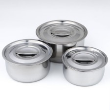A set of stainless steel bowls with lids of 3 pcs: 0.75 l, 1 l, 1.45 l, d = 15 cm, d = 16.5 cm, 18.5 cm