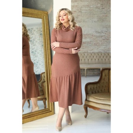 Women's dress, size 52-9
