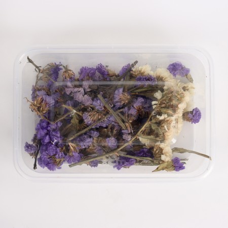 With your own hands. Creation of colored candles with floral decor "Field flowers", a set for creativity-6