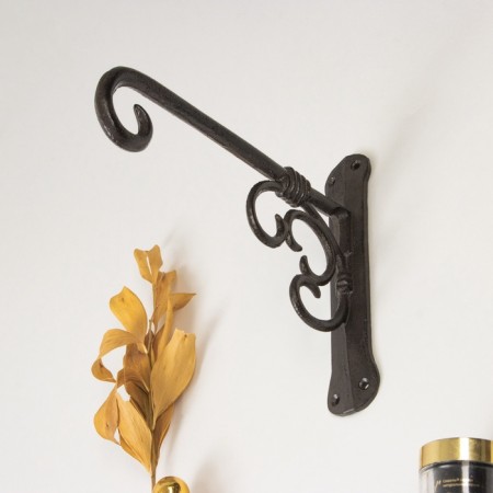 Hook decorative cast iron "curl" 25x4.5x23 cm-1