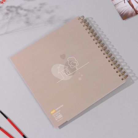Photo album on spirals 20 sheets "We Family" Volumetric Element + 4 tabs 24x24 cm-8