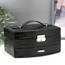 Casket to the leatherette to jewelry 