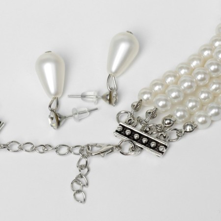 Set 2 objects: earrings, necklace "ladies" 4 threads, white color in silver, 45 cm-1