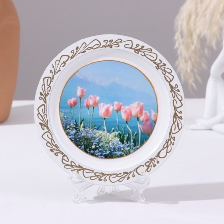 Panel-melon "Tulips", white, d = 14.8 cm, lacquer miniature