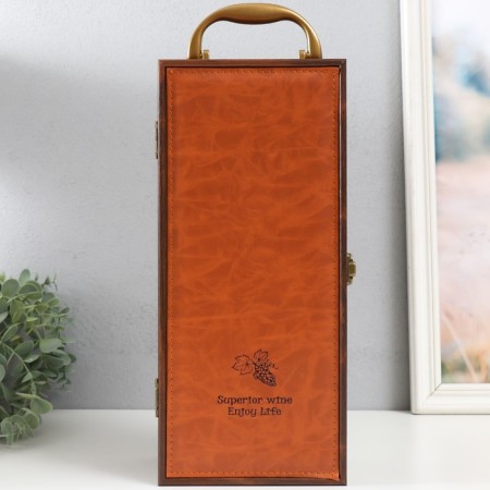 Casket wood, leatherette to the bottle "Grapes" light brown 3 objects 35x11x15.5 cm