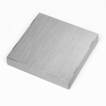Self -charged box, with a window, silver, 16 x 16 x 3 cm-3