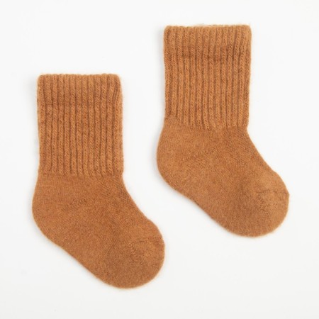 Children's socks with down a camel, red color, size 3 (3-4 years)